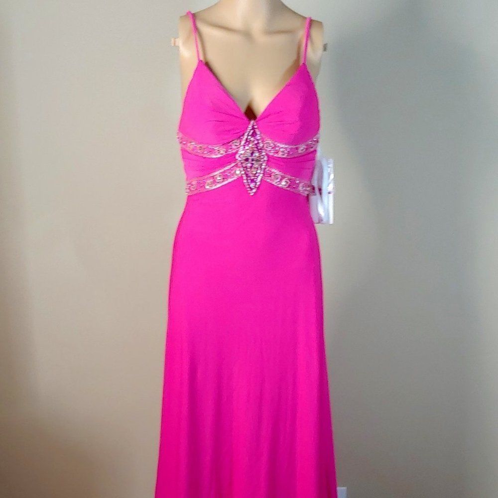 NWT Hi Low A-line Sexy Prom/Formal Gown by Excite
